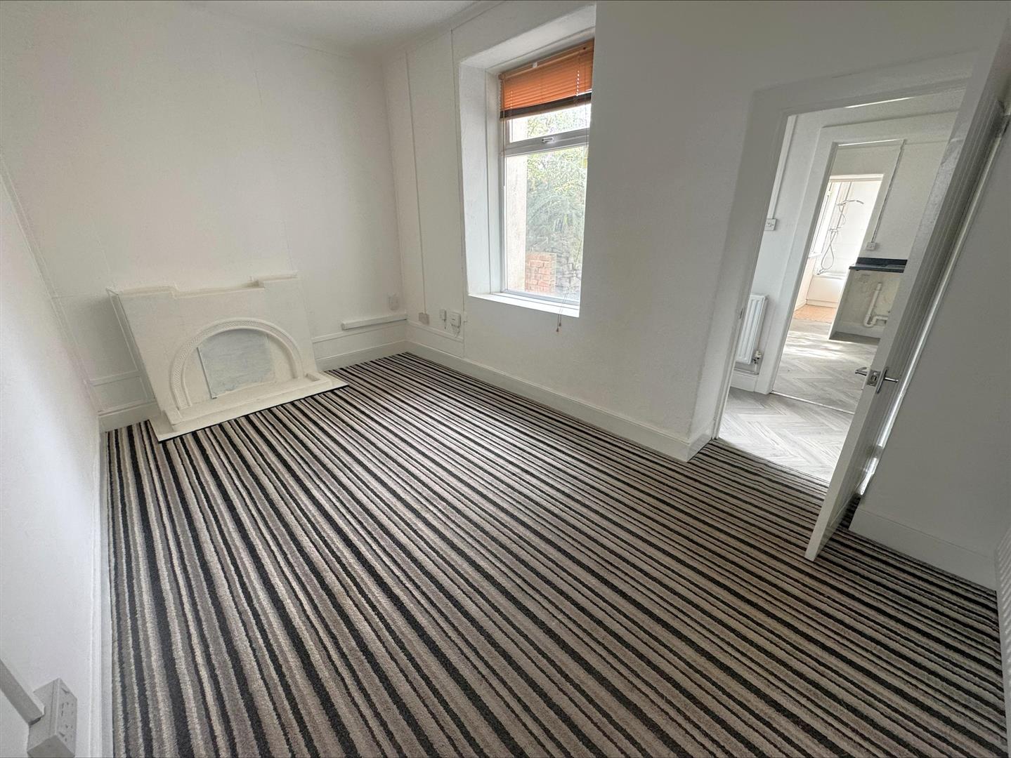 Delabeche Street, Llanelli, SA15 1AT